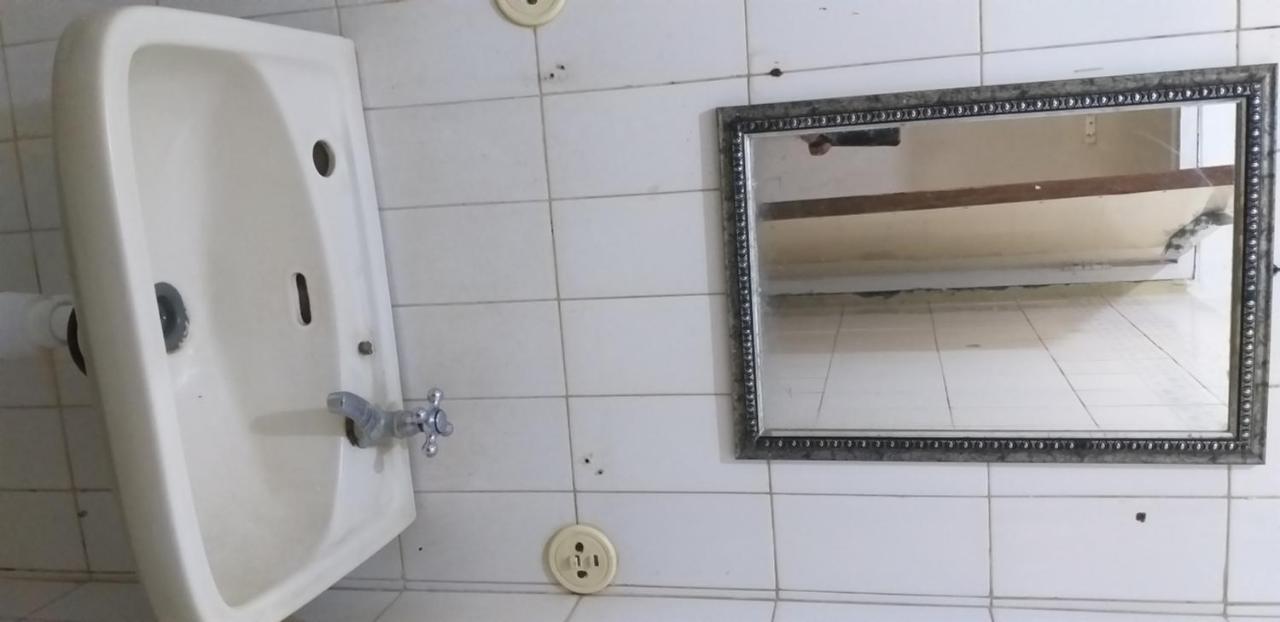 Intan Hotel بورواكارتا المظهر الخارجي الصورة